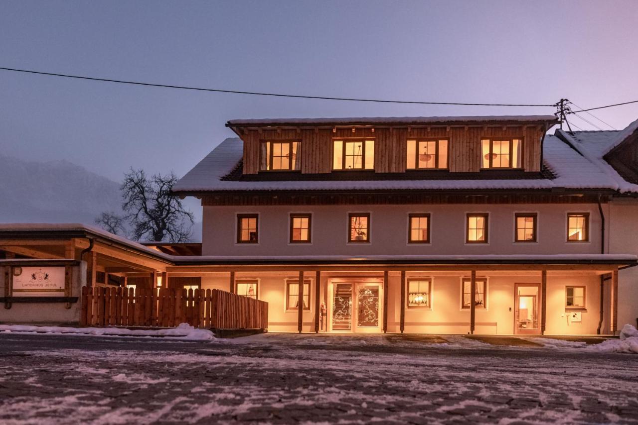 Haus Jenul Apartment Tropolach Bagian luar foto