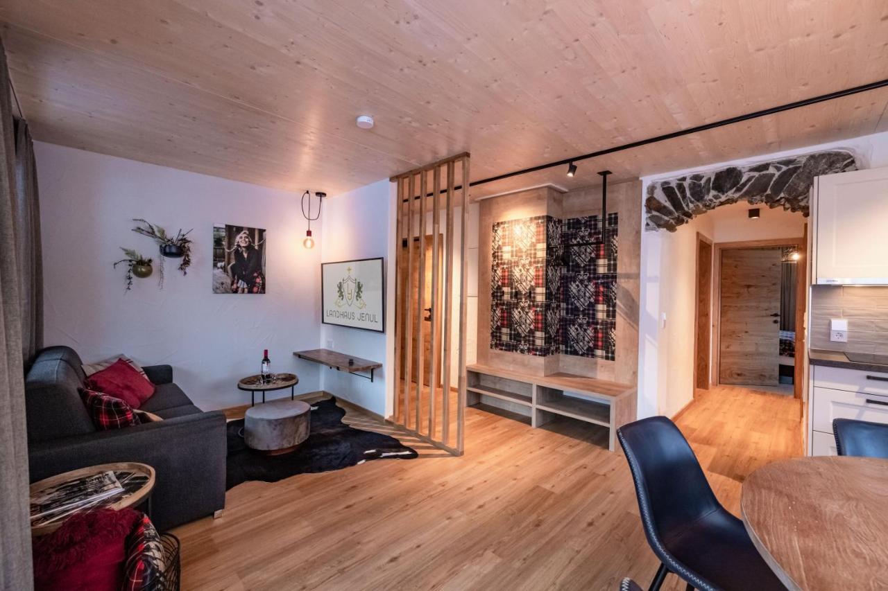 Haus Jenul Apartment Tropolach Bagian luar foto
